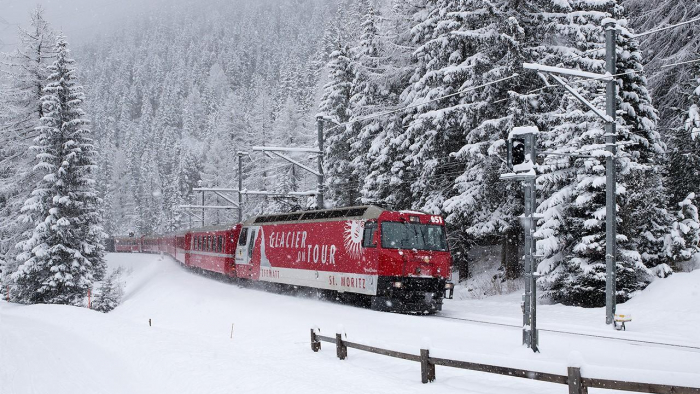 Glacier-Express Schnee