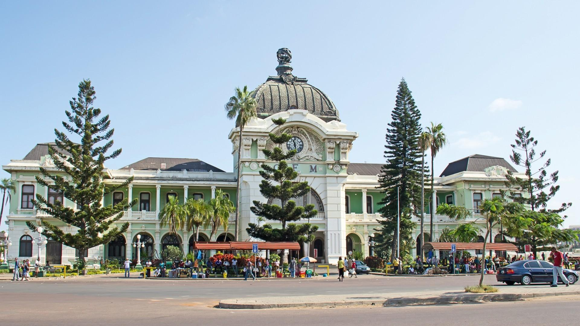 Maputo train station