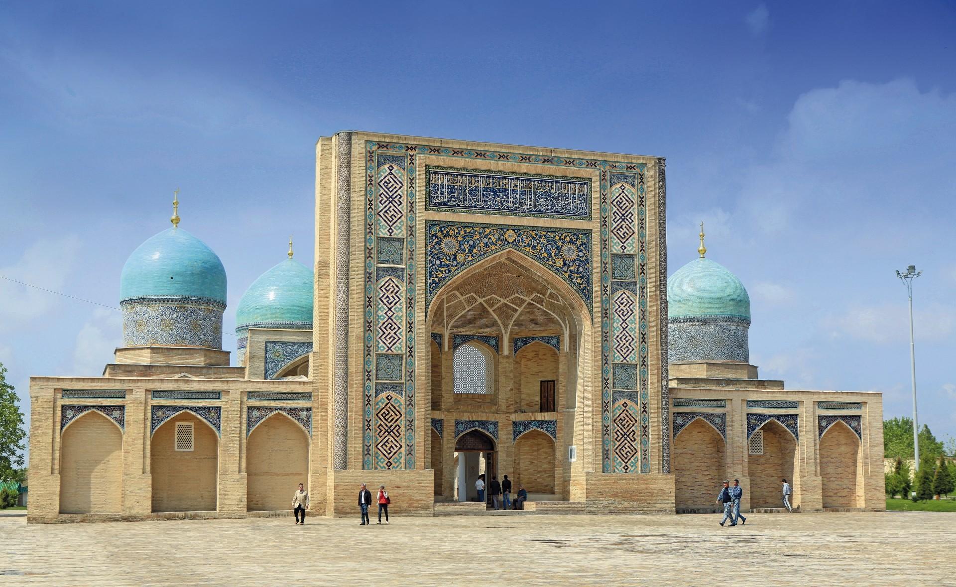 Freitags-Moschee in Taschkent - Konstanze Gruber fotolia