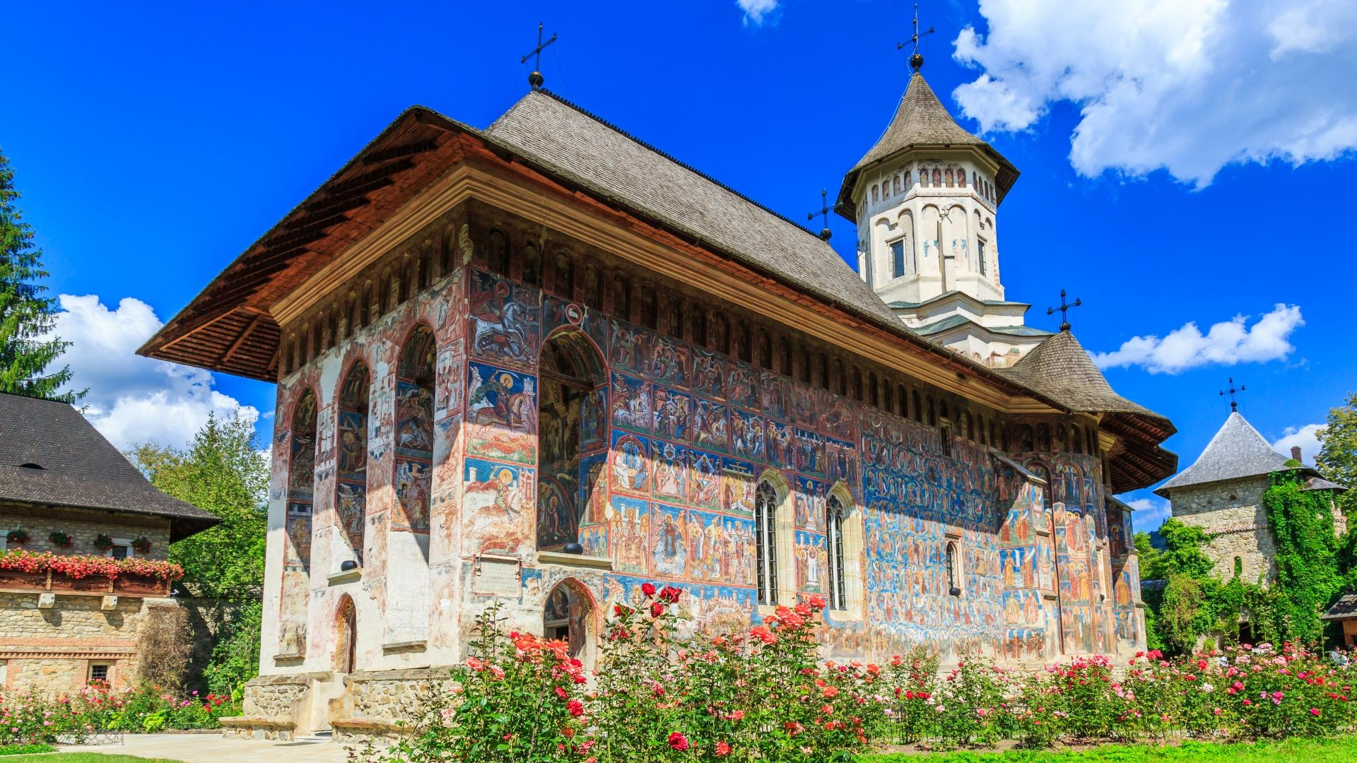 Kloster Moldovita_shutterstock_504000103