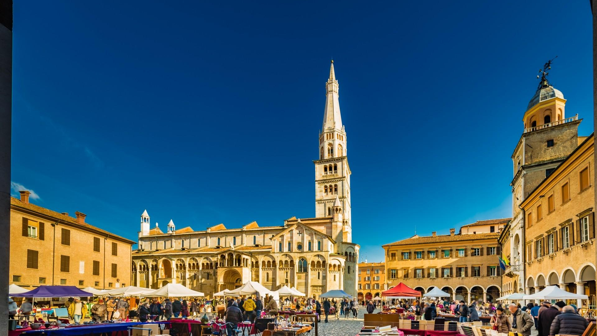 Marktplatz in Modena