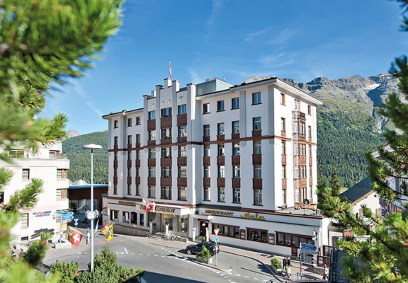 4****-Superior-Hotel „Schweizerhof“ in St. Moritz