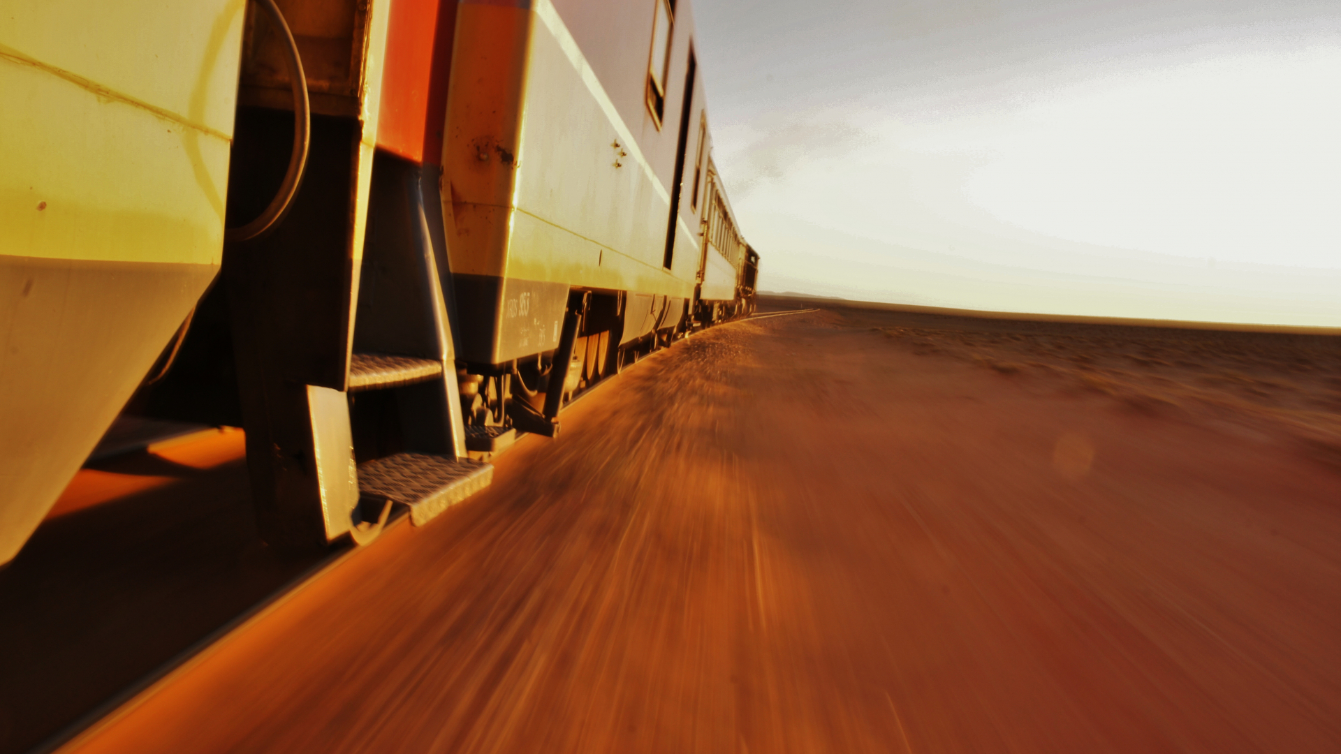 Der Wüsten-Express des Orients – Le Train du Désert Oriental