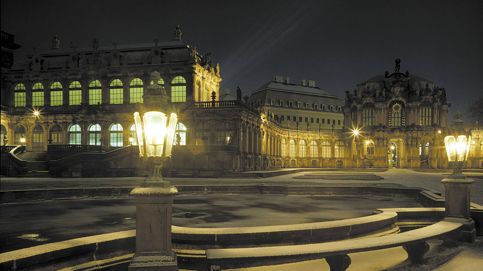 Dresden - zwinger im schnee