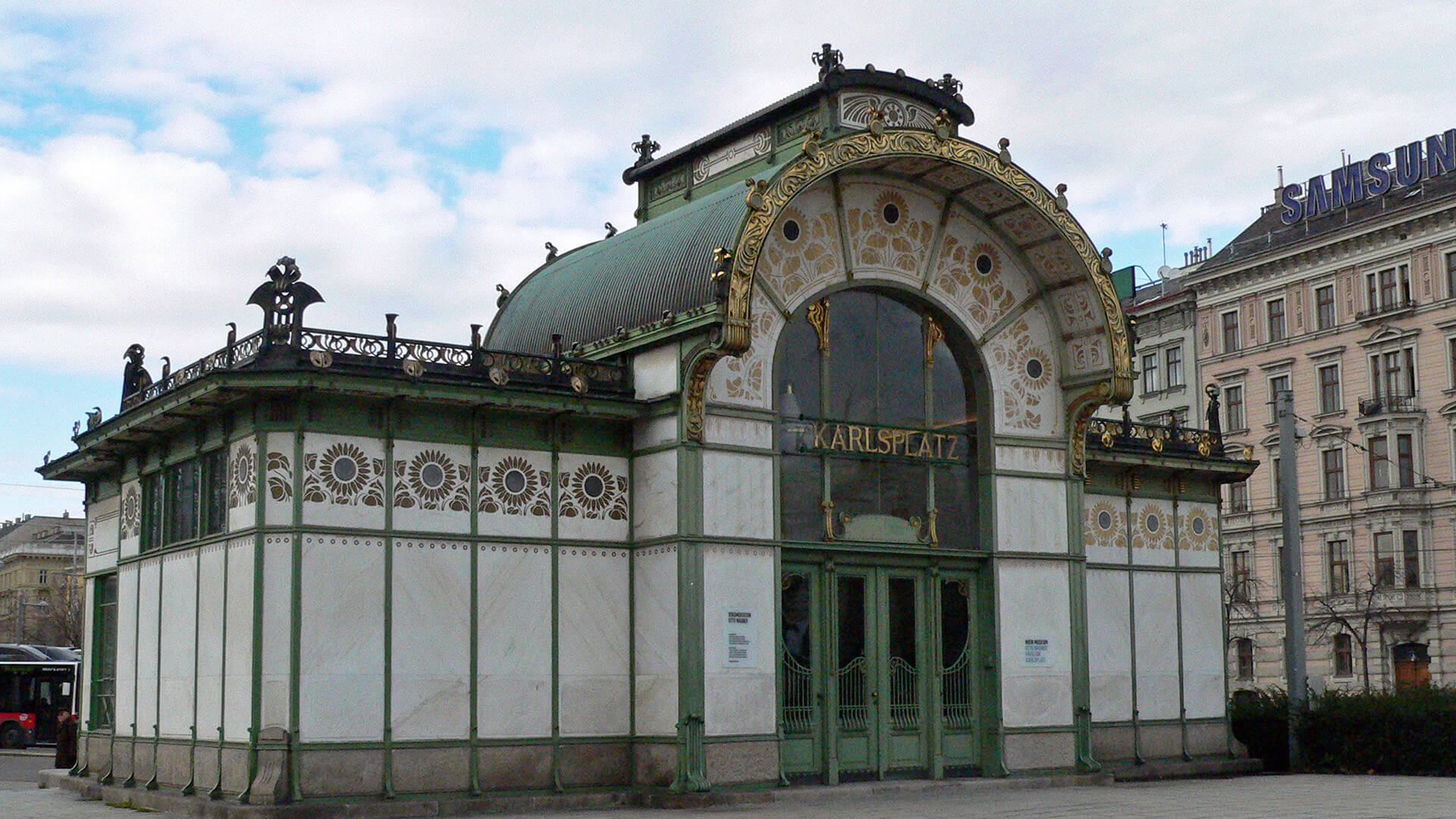 08_Wien Karlsplatz Station