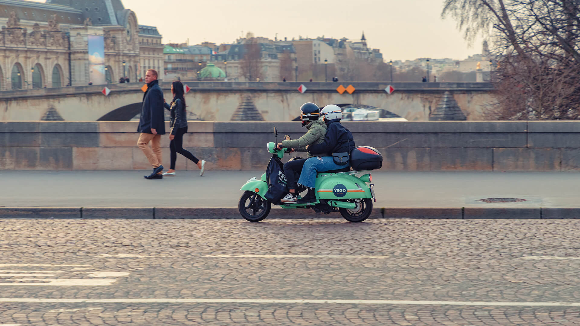 scooter-8022334