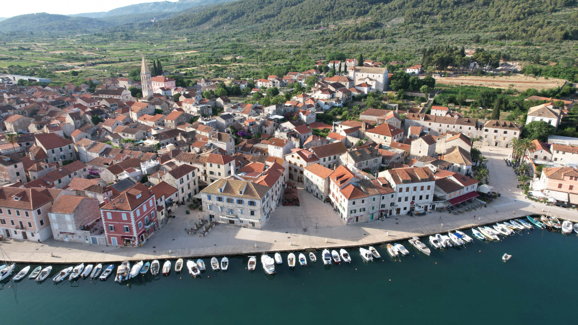 Stari Grad by Martin Kralj (3)