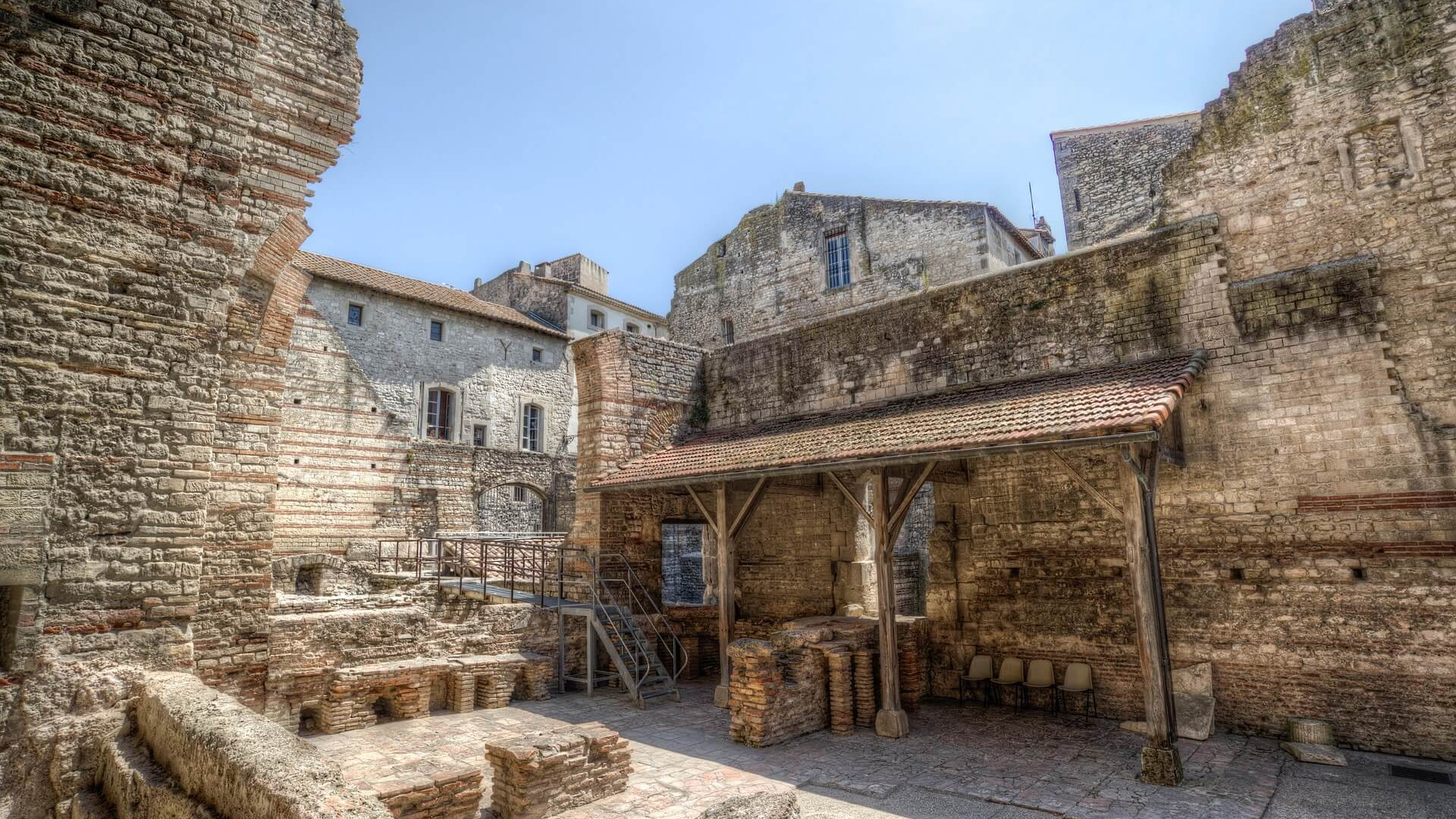 Arles 2